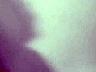 Španska 18+ najstnica brizga v mokrem oralnem trojčku!