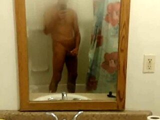 Sensual Bath Play Session