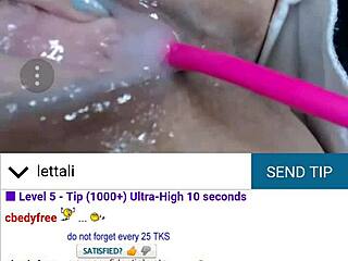 2017年12月7日のウェブチャットで何が起きた？