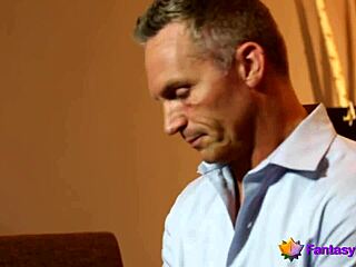 ホーニーなマッサージ師がフルボディマッサージにセックス追加！