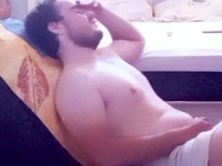 friend looking for some fun