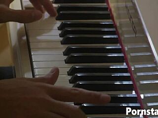 horny babe natalia wood fucks hard and cums