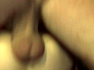 Hudiča ja, zmenki in jebanje tujcev v Nemčiji! Epizoda 01 ekskluzivno iz Muschi Movie!