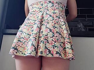 bold latina masturbates her wet pussy fetishistically