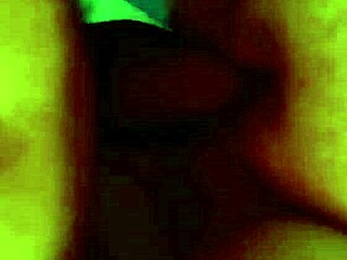 yo, mi esposa's natural tits are just perfect for some steamy action, don't ya think?