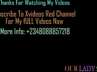 Jeune ébène maigre et poilue profite d’une douche solo coquine avec une Latina