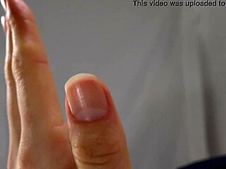 i love girls hand fetish so much