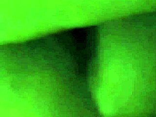 你的女孩弯腰挨大黑鸡巴操