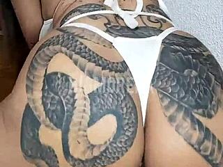 I'am a nauty nurse who lovs big ass anal fuckng.