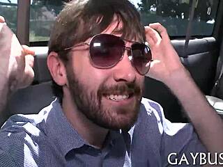 Je ten gay orál bez kondomu a tak intenzivní?