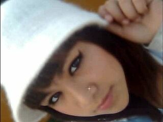 Ivon, the sexy Mexican whore, dancing with big ass and tits!