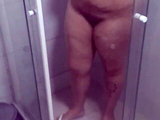 I secretly recorded my aunt and fucked her cowboy style. 😏