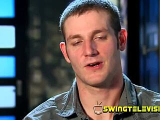 Steamy sex, can you hear those loud moans?