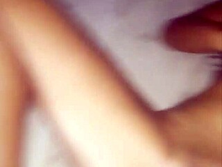 הגיסה שלי שיכורה אחרי המסיבה מסרה לי תחת חם ומילאתי אותה בחלב!