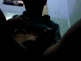 Intense gay sex with Phu Yen Thu Dam!