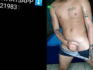 我加入yert和flakael三人行大屌插屁眼奶子