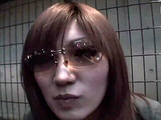 マジか！ヤンキー娘を拾ってホテルソファでマッサージ玩具プレイ！激アツ！