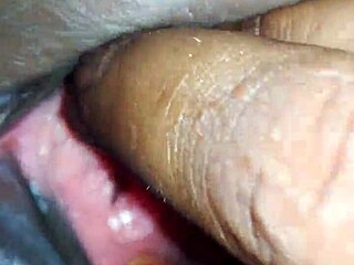 i'm hornyzee, fingering my pussy in solo masturbation bliss