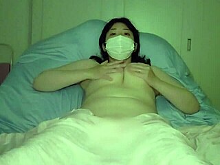 I'm a horny milf masturbatin before bed. Feelin so good.