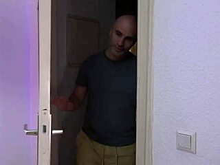 Amateur shoot with Peter turns into a wild threesome, or does it?