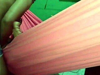 amateur wife stars in raw homemade clip