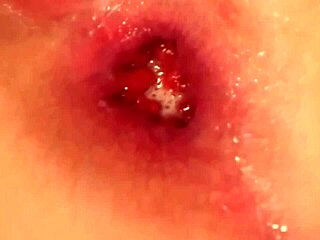 Amber Peach's Tight Butthole Teases!