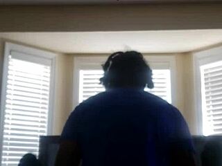 Boogie Makes White Girl Tap Out Fast