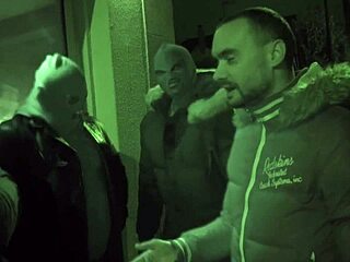 I enjoy dancing at the night club with french european amateurs