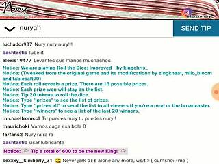 Chica Web Cam No Se Puede Sacar La Bola De Billar Del Culo