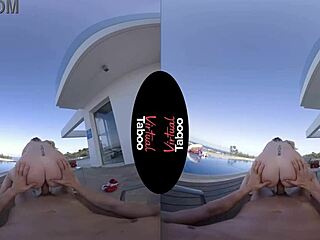 金发美女在POV禁忌场景中激烈口交和手淫