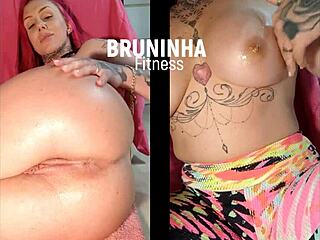 fingering the ass and showing tits split screen