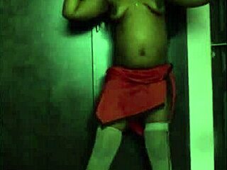 Does Tatiana's sensual dance turn you on?