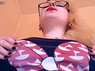 Hey Estrella Steam, show off those creamy tits now!