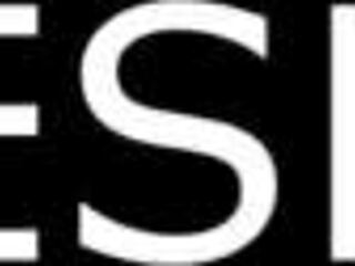 Той поиска автограф, а получи минене на чудовищен кур и анал ебане 😏