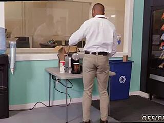 معرض أفلام الجنس المثلي الآسيوي من فصل التحرش 😲