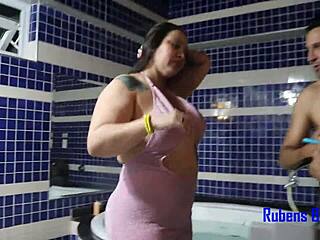 Paolla Japa's Backstage Trans Hint