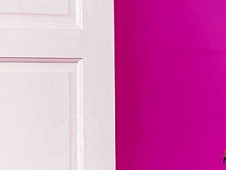 Girl With Blonde Hair Drills Herself With A Toy Before Getting Fucked Hard