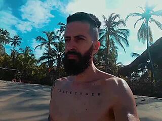 vengase morena - el �lbum de cipriani con escenas exclusivas de modelos webcam