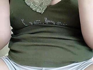 Beautiful Girl Performs Live Dance On Bigo Platform In Second Episode