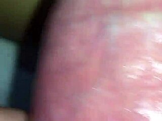 我是拉丁婊子在这个视频里猛烈高潮