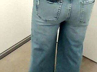 amateurs fuck in walmart parking lot, starting with blowjob and doggystyle