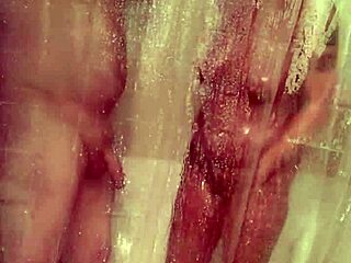 Mandeezy4u2 Gets Wet and Wild in Shower Play