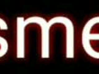 Jovencita en su primer video porno amateur