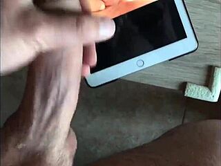 Watch how they fuck her? I'll tribute!