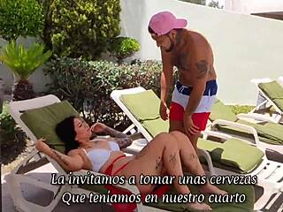 hermanos seducen a desconocida de la piscina y la invitan a tomar a su cuarto 21 cm no podrás creer como termino completo en xvideos red