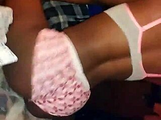 I am a fat ebony bbw lesbian havin action with another