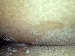 Homemade couple in doggystyle creampie session 😜