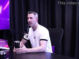 Eşim Şeffaf Kırmızıda Başka Adamla Sikilirken İzlemek Beni Boşaltıyor - Gustavo Asbach