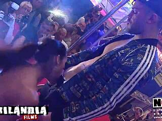 Follando En Zorrilandia