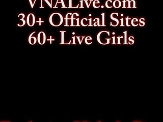 Mamma adottiva Miss Raquel stuzzica la figliastra Ariel Blue. Chi sarà la prossima?